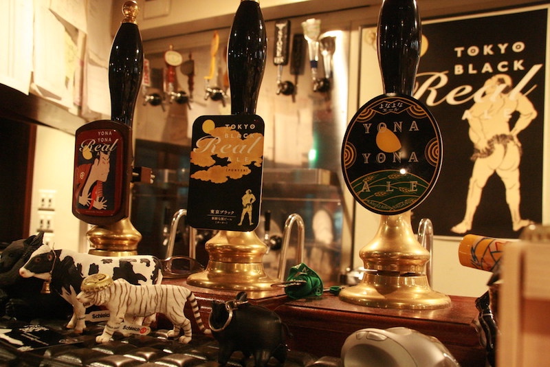 Ushitora has all the best beers in a unique Tokyo setting (photo: Shinya ICHINOHE/Flickr). 